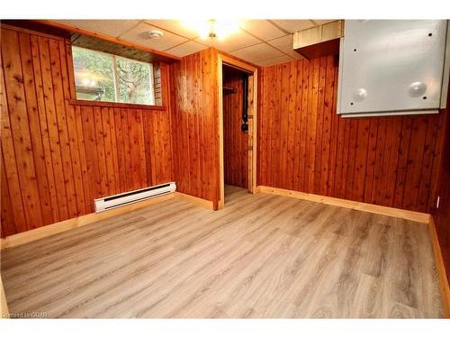 48 Harpur Drive, Tobermory, ON - Indoor Photo Showing Other Room