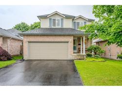 59 Julia Crescent  Kitchener, ON N2E 3M7