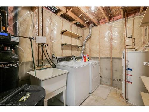 21 Pamela Place, Guelph, ON - Indoor Photo Showing Laundry Room
