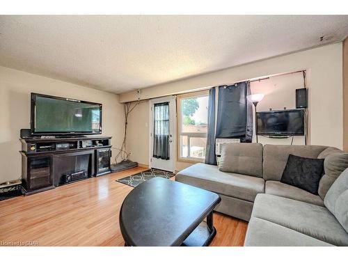 A2-223 Pioneer Drive, Kitchener, ON - Indoor Photo Showing Living Room