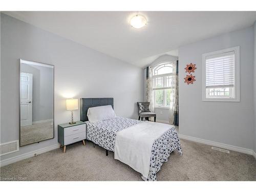 286 Macalister Boulevard, Guelph, ON - Indoor Photo Showing Bedroom