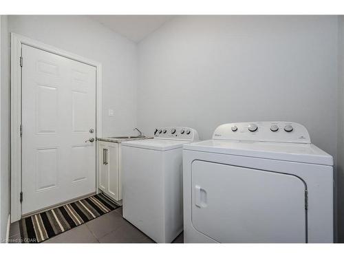 286 Macalister Boulevard, Guelph, ON - Indoor Photo Showing Laundry Room