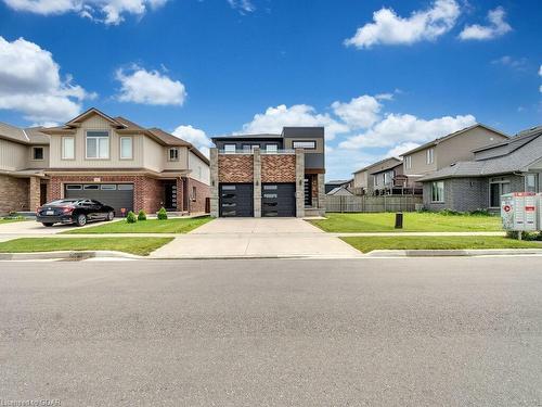 654 Freeport Street, London, ON - Outdoor With Facade