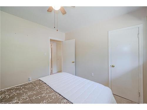 19 Kensington Street, Guelph, ON - Indoor Photo Showing Bedroom