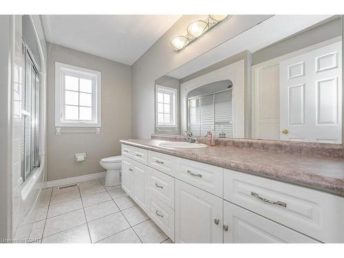 50 Clythe Creek Drive, Guelph, ON - Indoor Photo Showing Bathroom