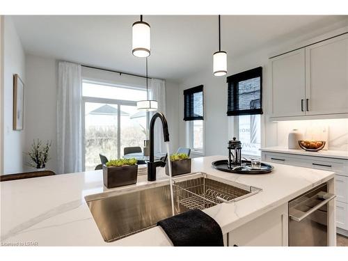 36 Rosina Lane, Thamesford, ON - Indoor Photo Showing Kitchen With Double Sink With Upgraded Kitchen