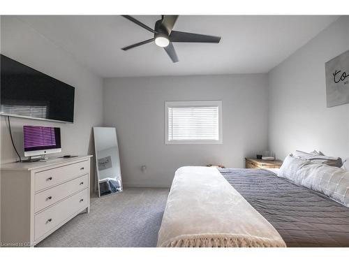 199 North Street E, Tillsonburg, ON - Indoor Photo Showing Bedroom