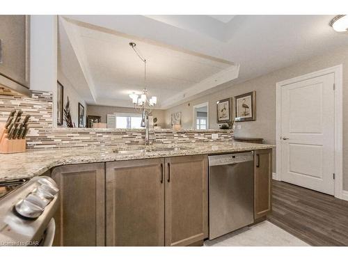 206-23 Stumpf Street, Elora, ON - Indoor Photo Showing Kitchen