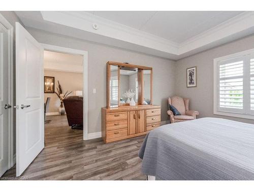 206-23 Stumpf Street, Elora, ON - Indoor Photo Showing Bedroom