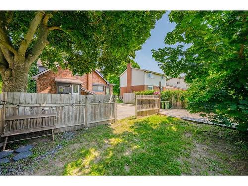 218 Edinburgh Road N, Guelph, ON - Outdoor