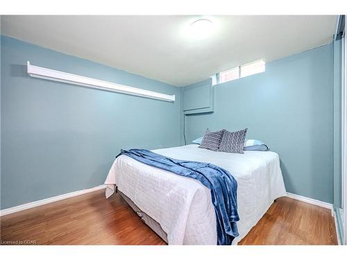 255 Camille Crescent, Waterloo, ON - Indoor Photo Showing Bedroom