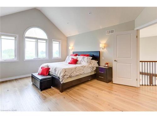 51 Creighton Avenue, Guelph, ON - Indoor Photo Showing Bedroom