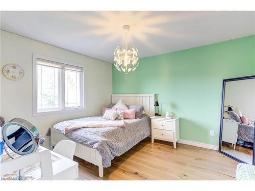 51 Creighton Avenue, Guelph, ON - Indoor Photo Showing Bedroom