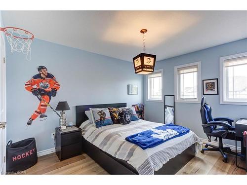 51 Creighton Avenue, Guelph, ON - Indoor Photo Showing Bedroom