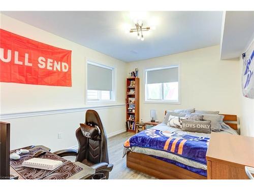 51 Creighton Avenue, Guelph, ON - Indoor Photo Showing Bedroom