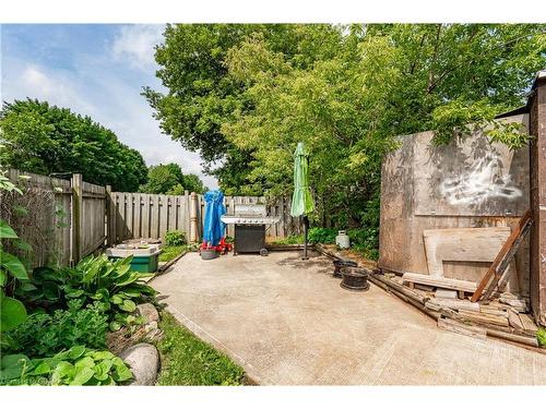 153 Victoria Road S, Guelph, ON - Outdoor