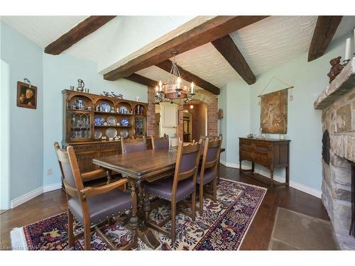 307466 Hockley Road, Hockley, ON - Indoor Photo Showing Dining Room