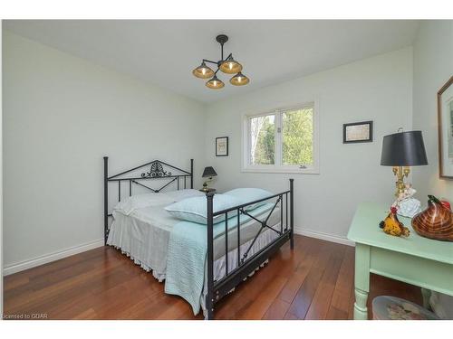 307466 Hockley Road, Hockley, ON - Indoor Photo Showing Bedroom