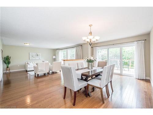 24 Beechlawn Boulevard, Guelph, ON - Indoor Photo Showing Dining Room