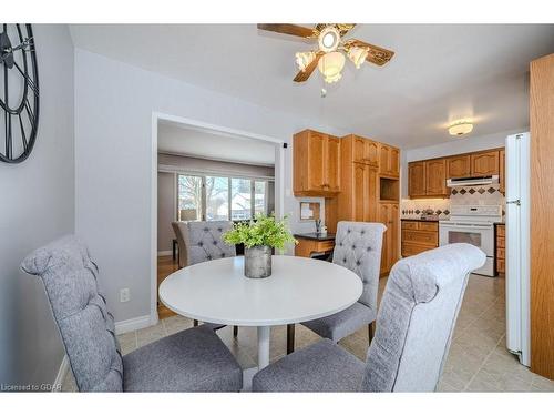 47 Glenburnie Drive, Guelph, ON - Indoor Photo Showing Dining Room