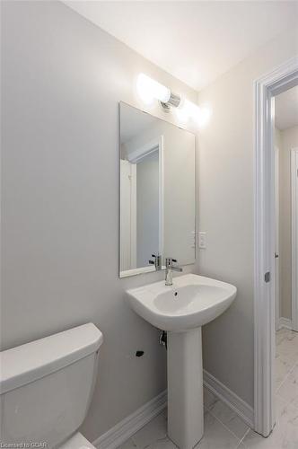 88-10 Birmingham Drive, Cambridge, ON - Indoor Photo Showing Bathroom