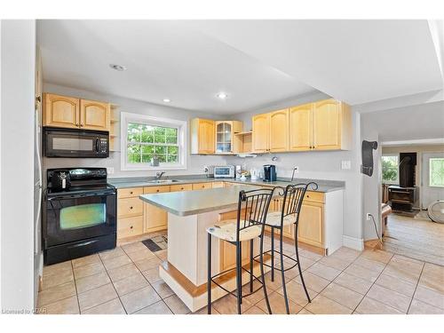 13489 Fourth Line, Milton, ON - Indoor Photo Showing Kitchen