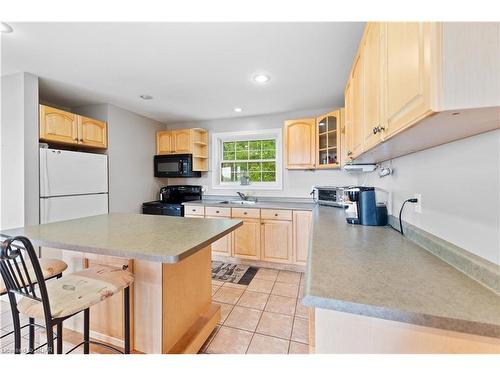 13489 Fourth Line, Milton, ON - Indoor Photo Showing Kitchen With Double Sink