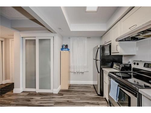 127-109 Bristol Road E, Mississauga, ON - Indoor Photo Showing Kitchen