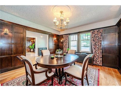 2 Ardmay Crescent, Guelph, ON - Indoor Photo Showing Dining Room