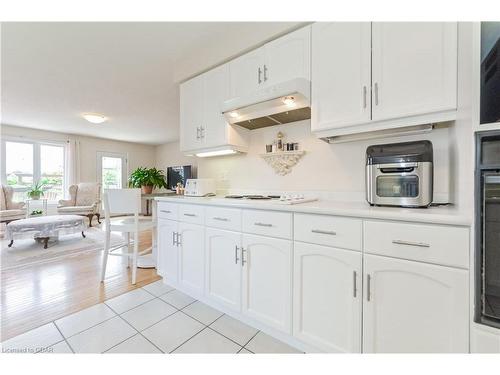 765 St. David Street South, Fergus, ON - Indoor Photo Showing Kitchen