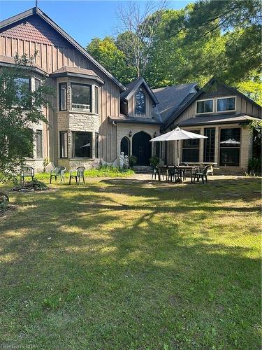 17 Thomas Street, Red Bay, ON - Outdoor