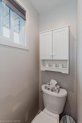 14 Avra Court, Guelph, ON - Indoor Photo Showing Bathroom