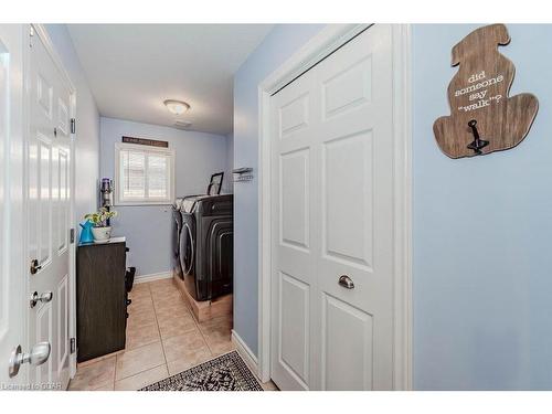 39 Ingram Drive, Guelph, ON - Indoor Photo Showing Other Room