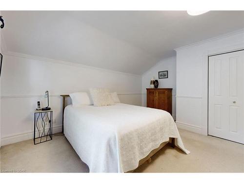 170 West Street N, Orillia, ON - Indoor Photo Showing Bedroom