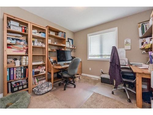 20 Harcourt Place, Fergus, ON - Indoor Photo Showing Office