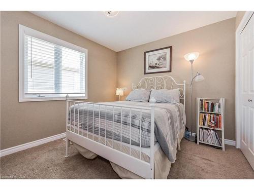 20 Harcourt Place, Fergus, ON - Indoor Photo Showing Bedroom