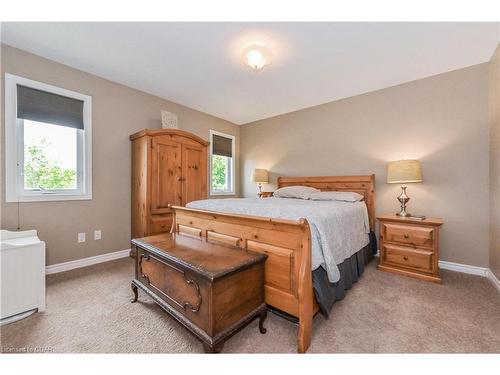 20 Harcourt Place, Fergus, ON - Indoor Photo Showing Bedroom