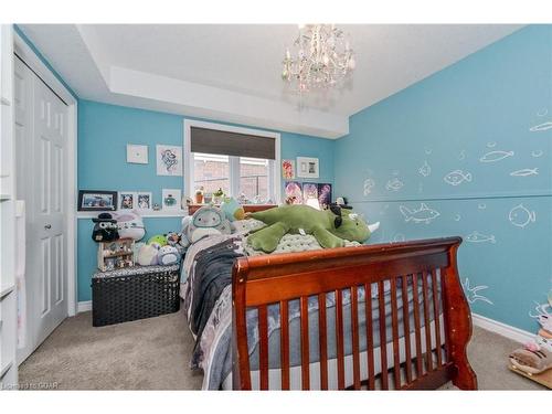 20 Harcourt Place, Fergus, ON - Indoor Photo Showing Bedroom