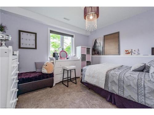 20 Harcourt Place, Fergus, ON - Indoor Photo Showing Bedroom