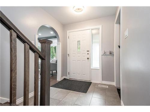 236 Ironwood Road, Guelph, ON - Indoor Photo Showing Other Room