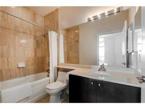 1112-20 Bloorview Place, Toronto, ON - Indoor Photo Showing Bathroom