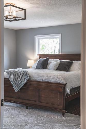 46 Cross Creek Boulevard, Guelph, ON - Indoor Photo Showing Bedroom