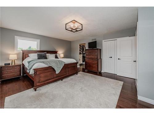 46 Cross Creek Boulevard, Guelph, ON - Indoor Photo Showing Bedroom