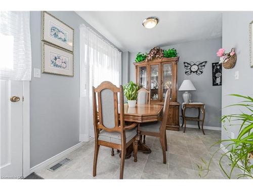 39 Nichol St W, Elora, ON - Indoor Photo Showing Dining Room