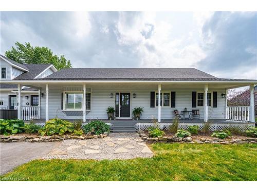 421 Wellington Rd 18, Fergus, ON - Outdoor With Deck Patio Veranda With Facade