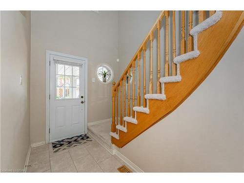 23-60 Ptarmigan Drive, Guelph, ON - Indoor Photo Showing Other Room