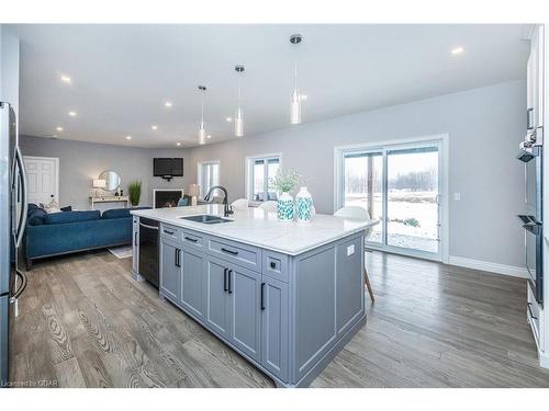 373373 6Th Line, Amaranth, ON - Indoor Photo Showing Kitchen With Double Sink With Upgraded Kitchen