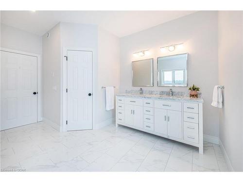 373373 6Th Line, Amaranth, ON - Indoor Photo Showing Bathroom