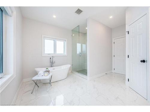 373373 6Th Line, Amaranth, ON - Indoor Photo Showing Bathroom