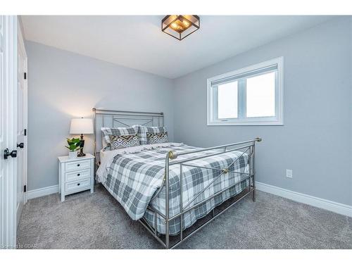 373373 6Th Line, Amaranth, ON - Indoor Photo Showing Bedroom